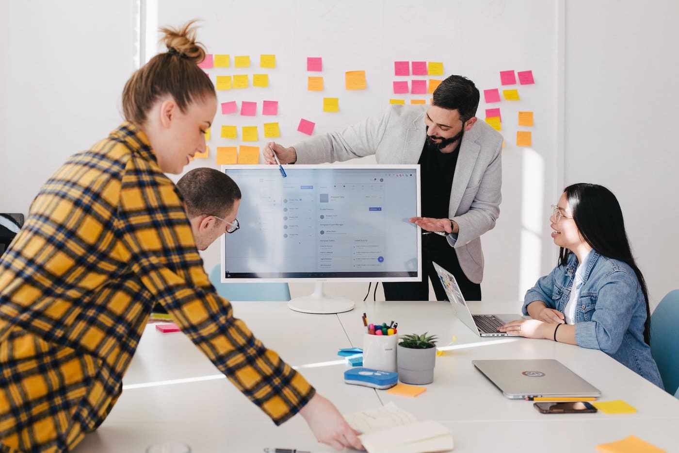 3 Easy Steps to Staff Meetings That Don't Suck