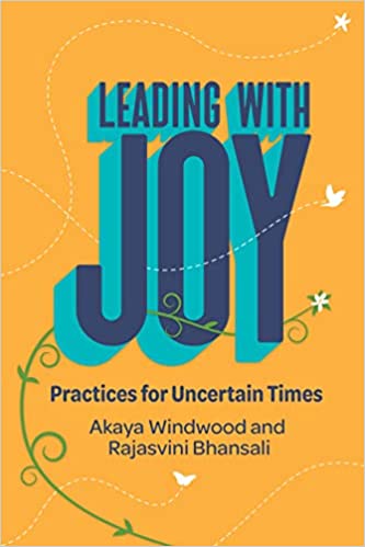 2022 Holiday Gifts for Readers and Leaders